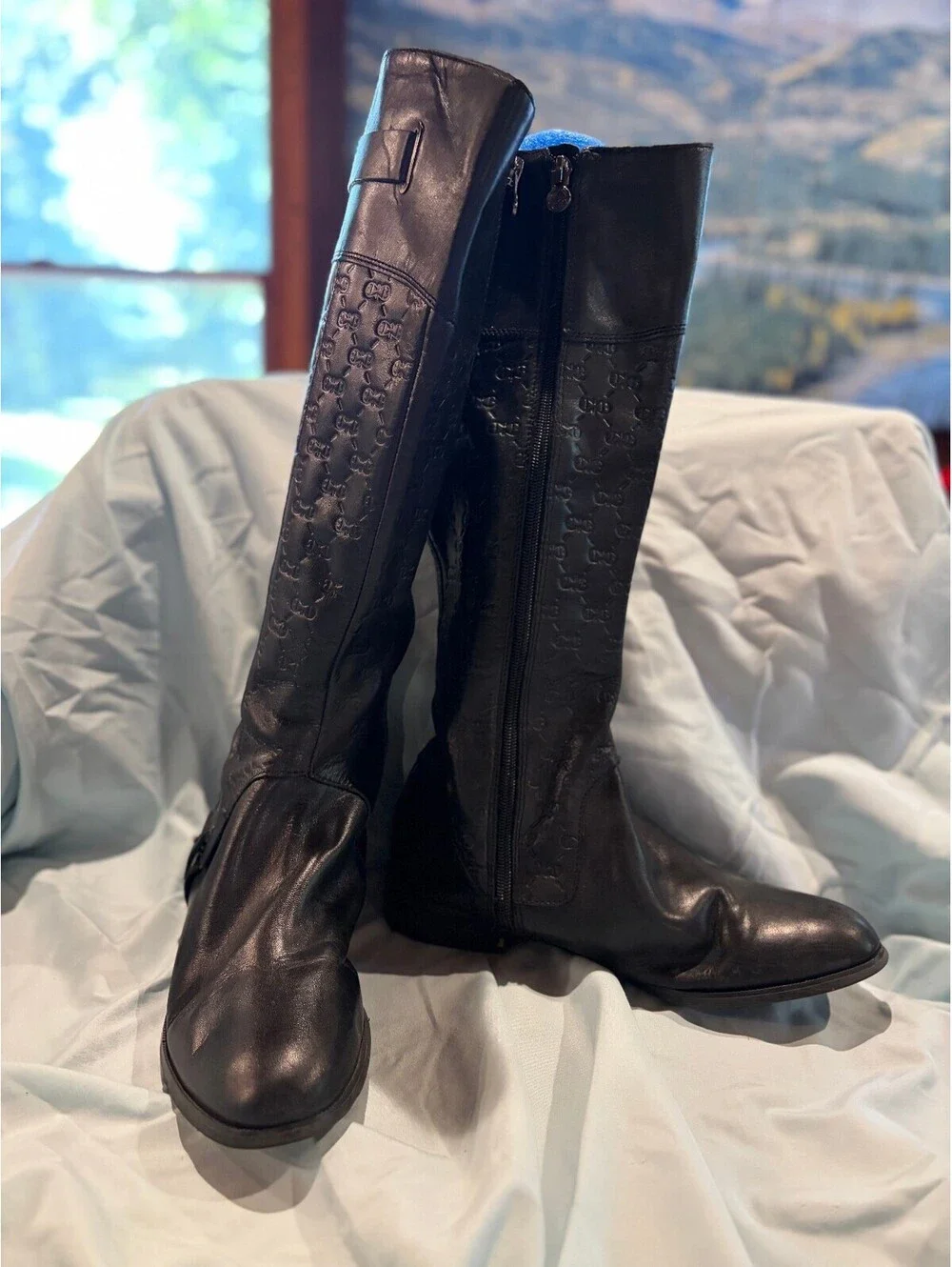 Etienne Aigner these stunning